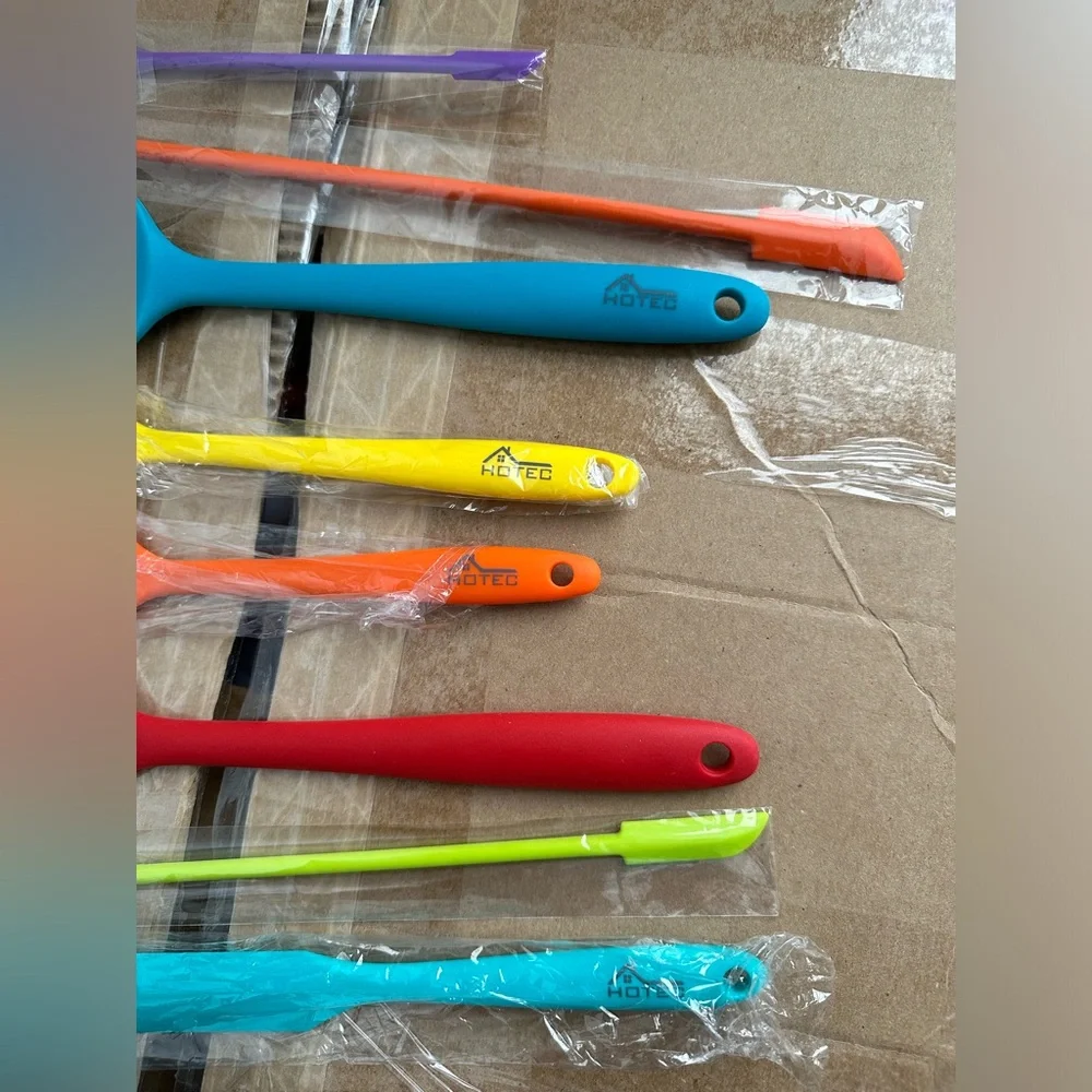 Set of 8 Heat Resistant Non-Stick Silicone Spatulas, BBQ brush New